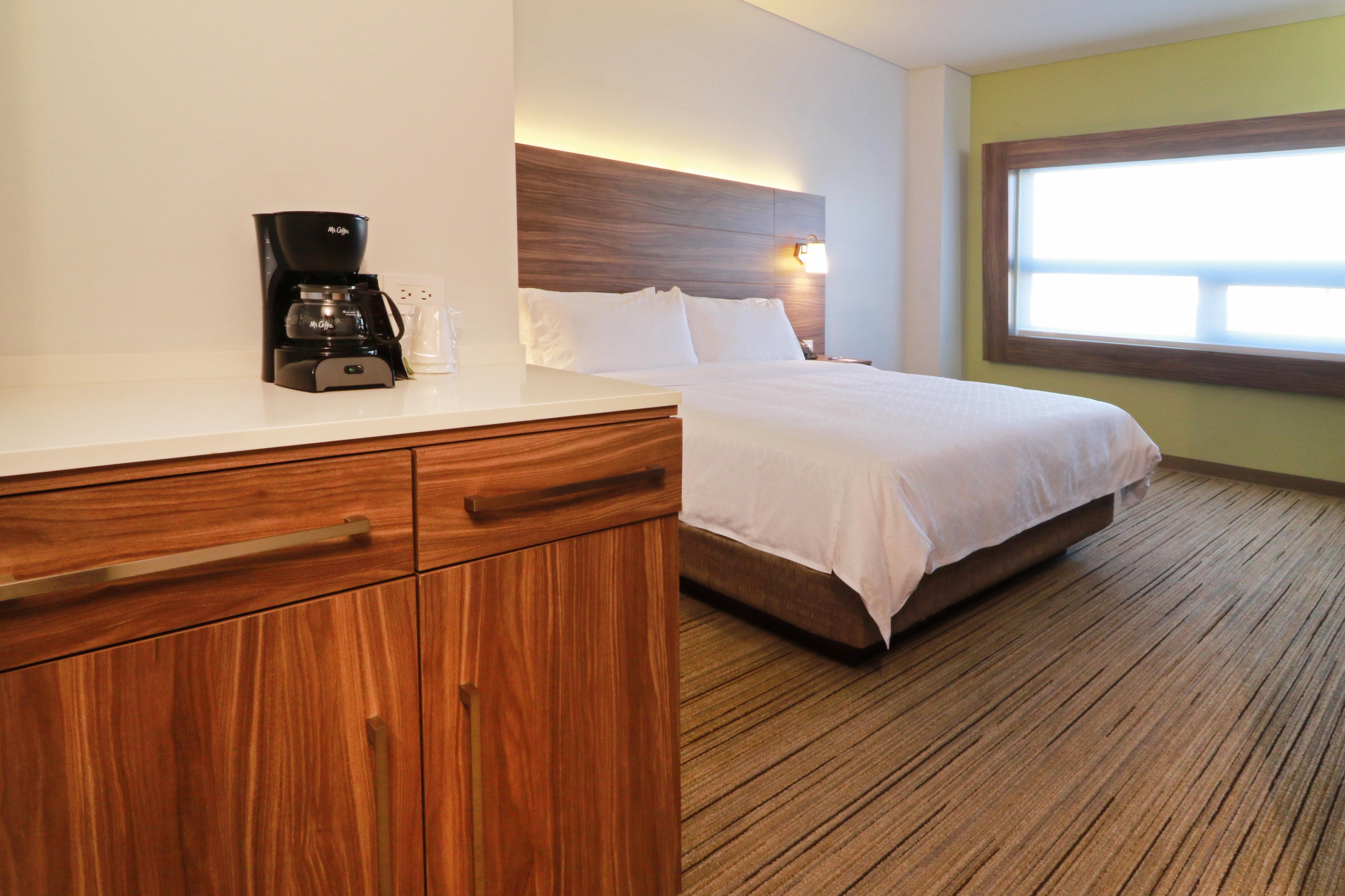 Holiday Inn Express & Suites - Ensenada Centro By Ihg Экстерьер фото
